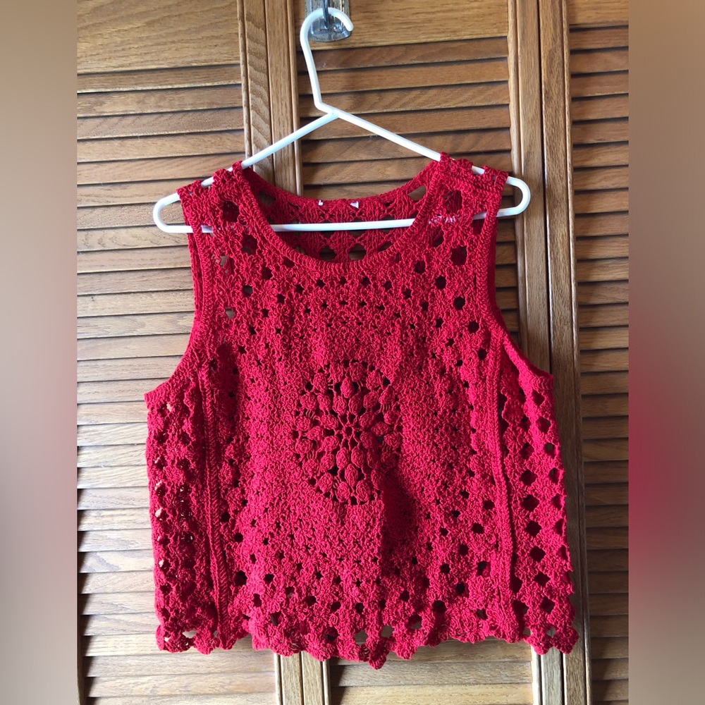 Red Crochet Sleeveless Knit Top - Womens